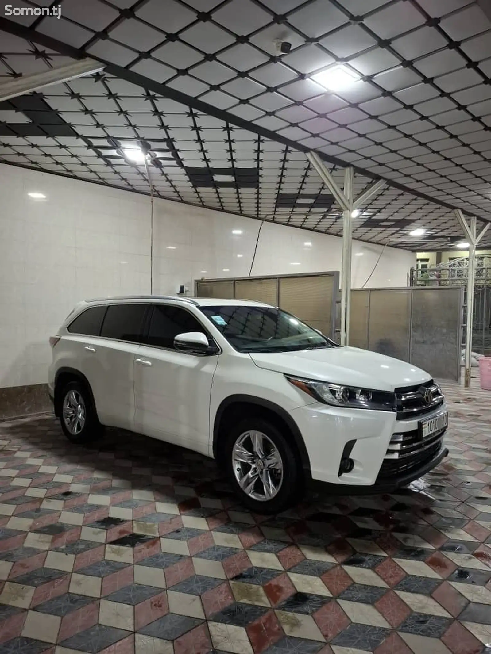 Toyota Highlander, 2016-1