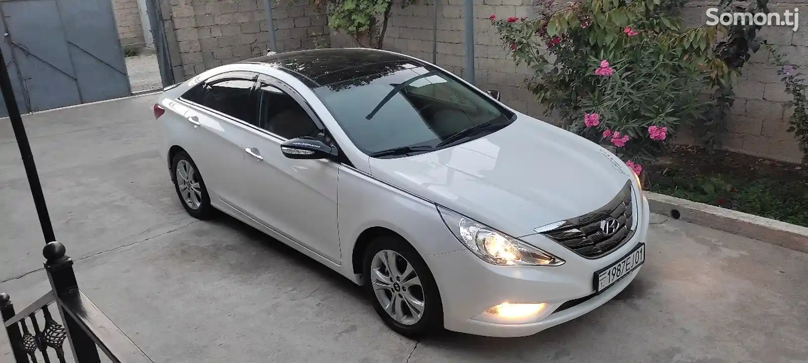 Hyundai Sonata, 2010-4