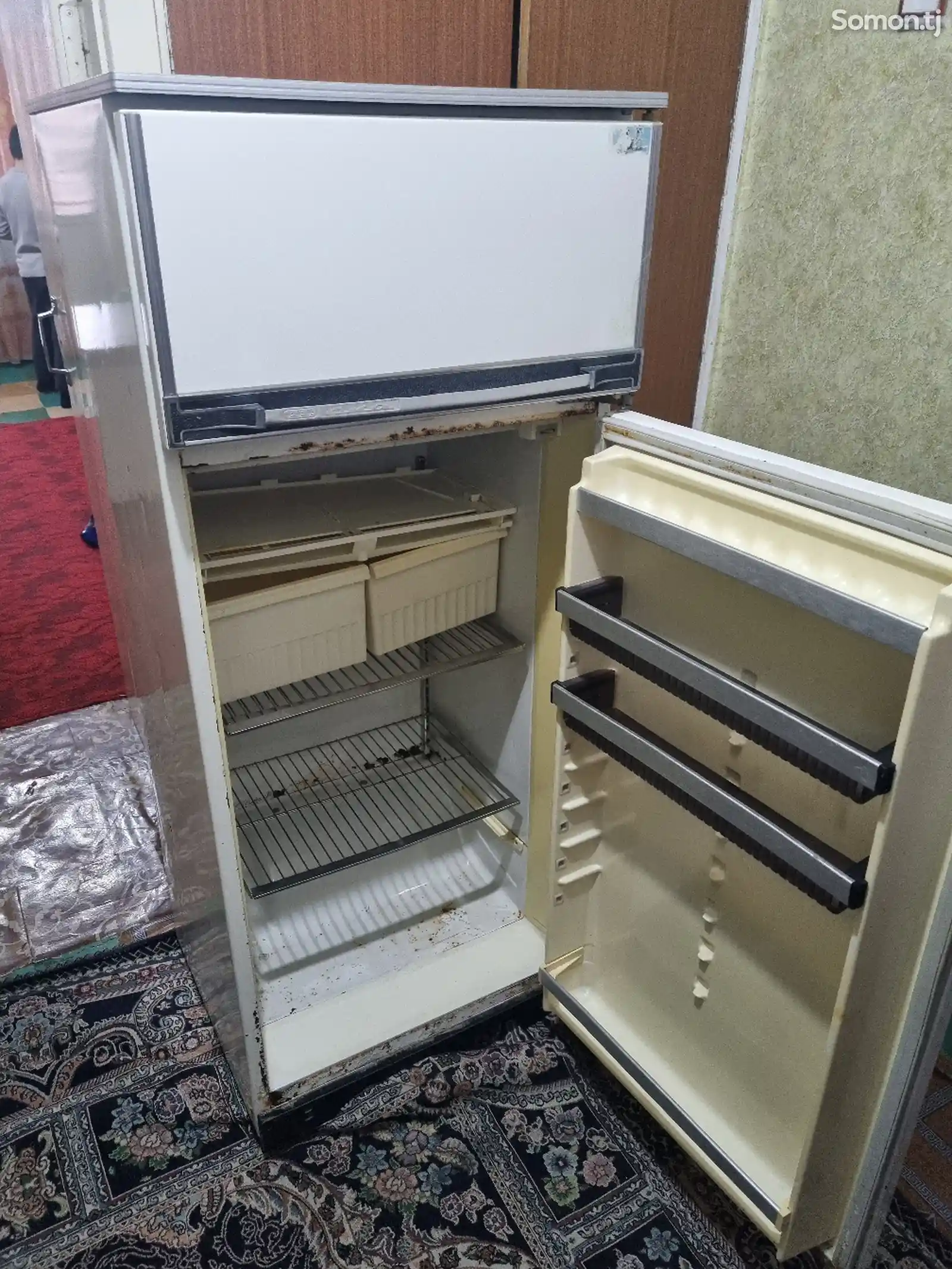 Холодильники со стиральной машиной-10
