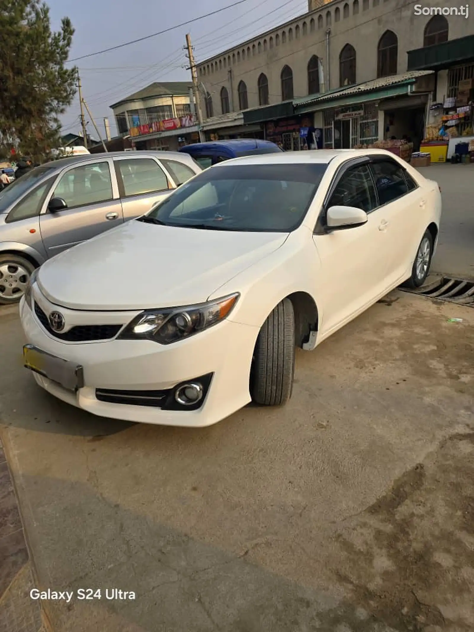 Toyota Camry, 2013-1