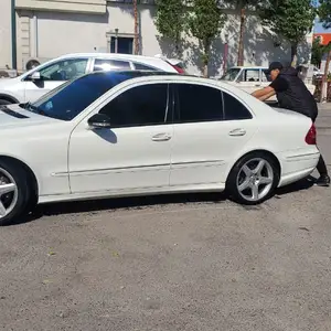 Mercedes-Benz E class, 2007