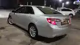 Toyota Camry , 2013-11