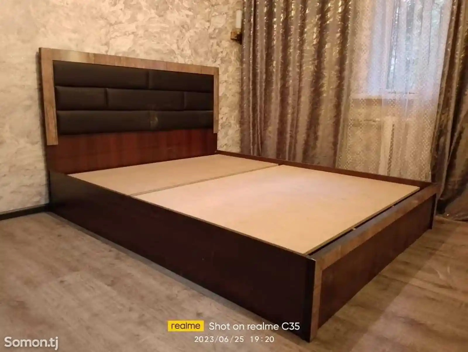 Кровать двуспальная с подъемным механизмом-2