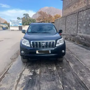 Toyota Land Cruiser Prado, 2013