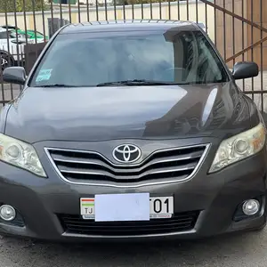 Toyota Camry, 2011