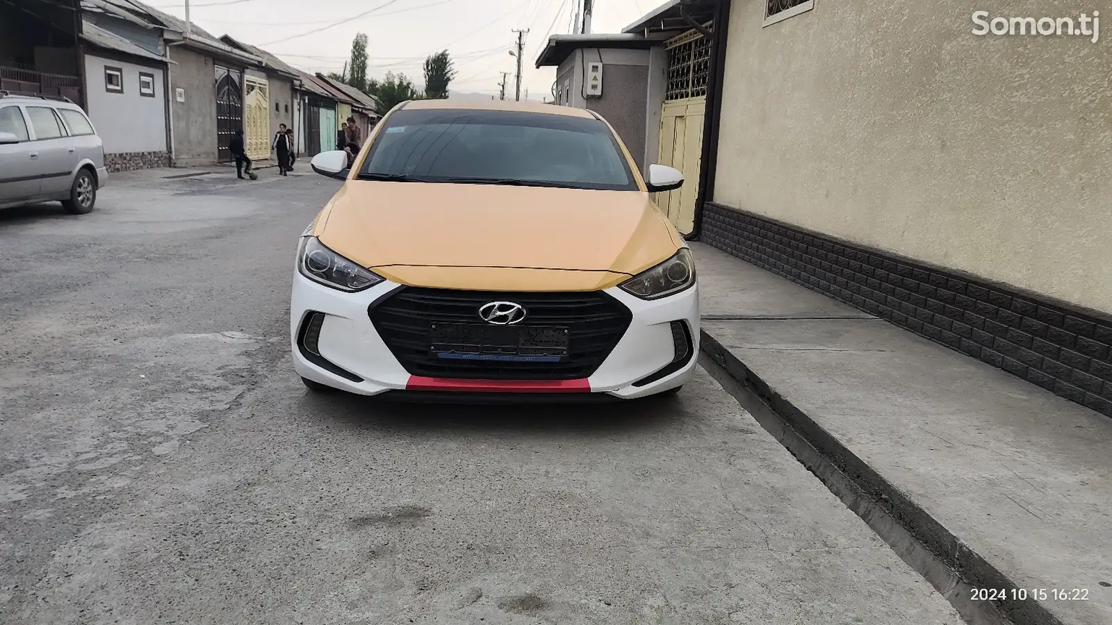 Hyundai Elantra, 2017-8