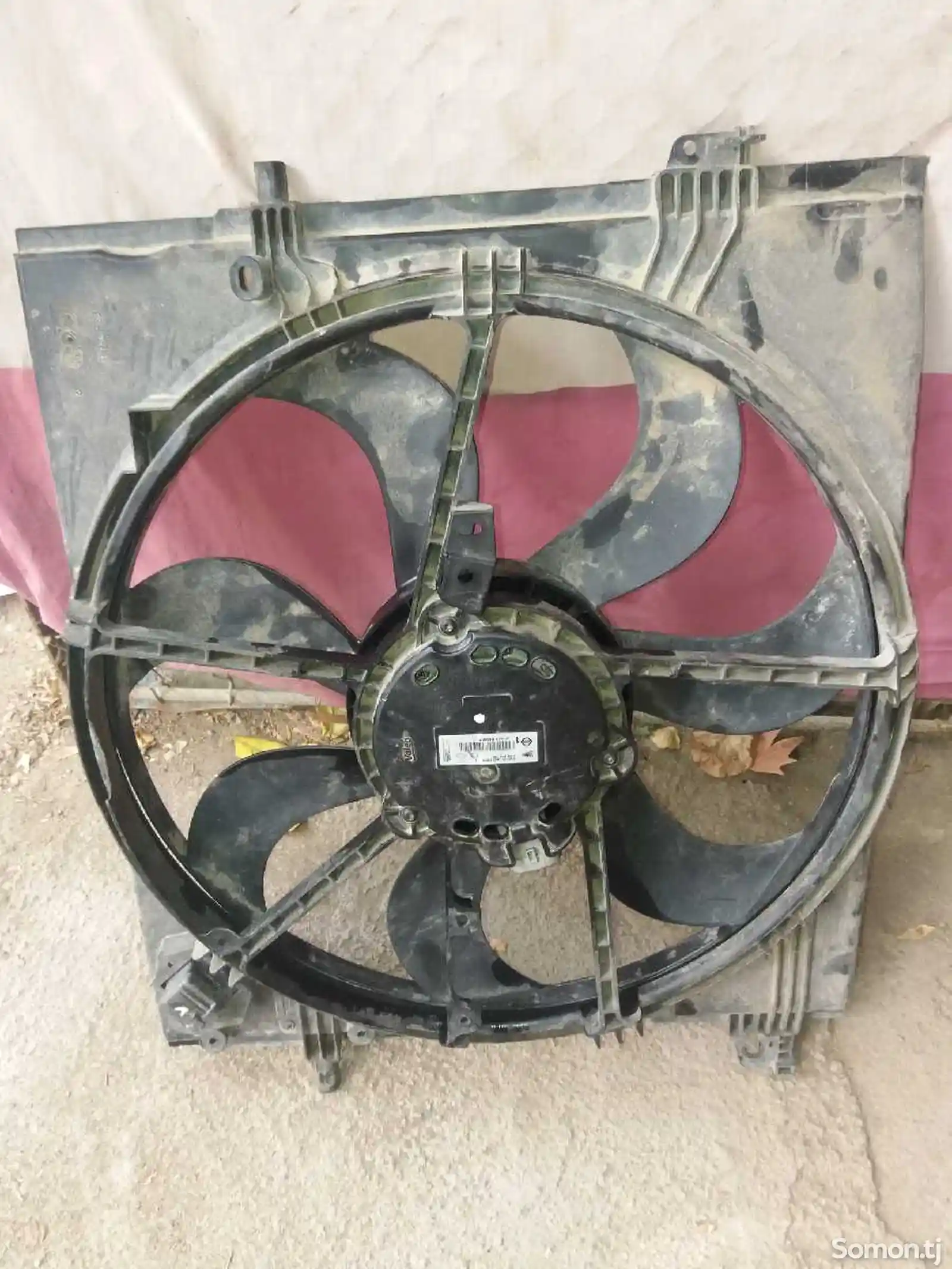 Диффузор охлаждения для Nissan Qashqai-1
