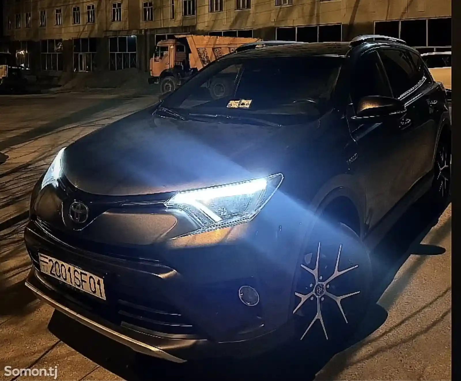 Toyota RAV 4, 2018-8