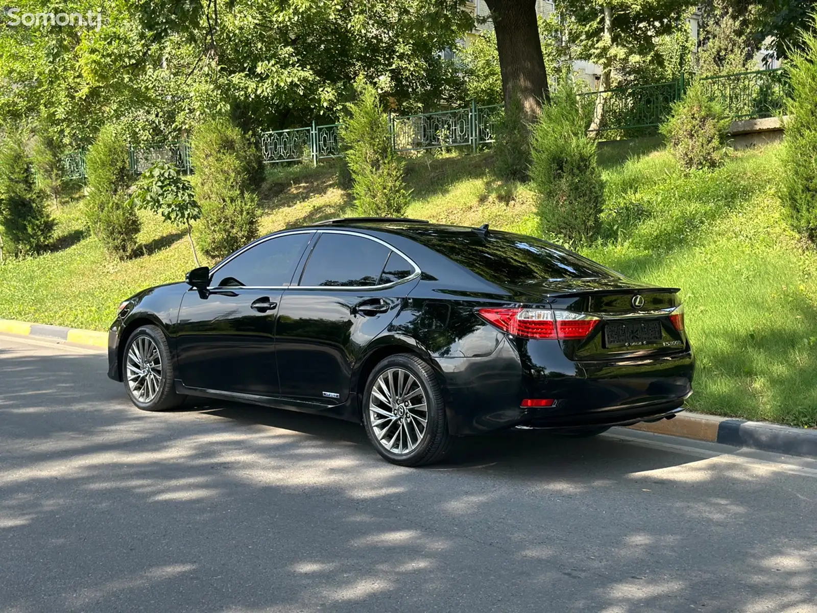 Lexus ES series, 2013-5