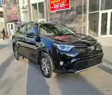 Toyota RAV 4, 2017-3