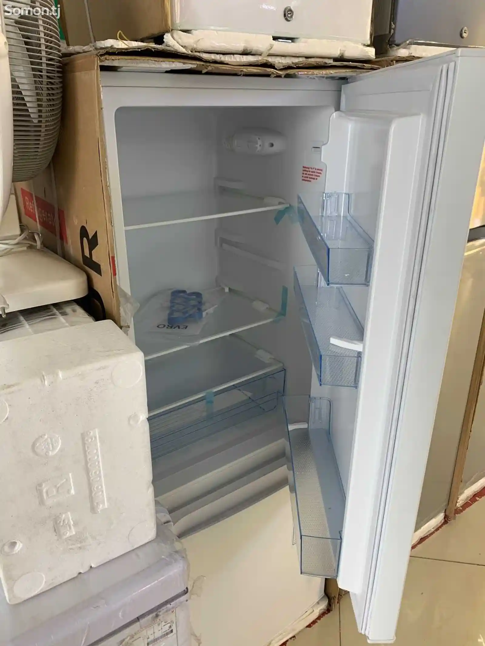 Холодильник Evro 145-2
