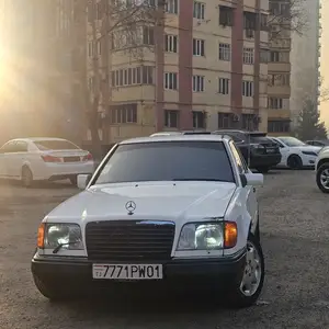 Mercedes-Benz W124, 1995