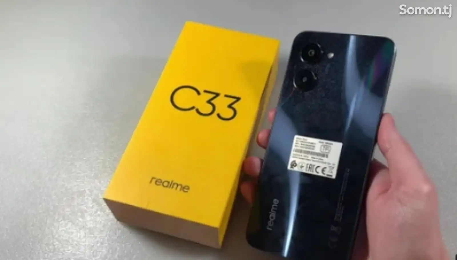 Realme С33-1