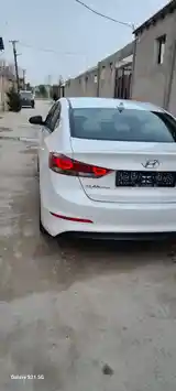 Hyundai Elantra, 2018-4