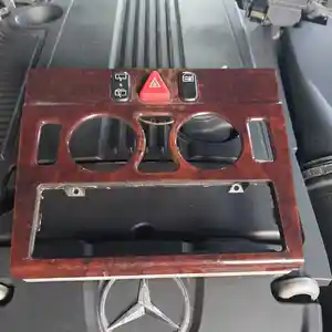 Центральная консоль Mercedes-Benz w202