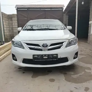 Toyota Corolla, 2011