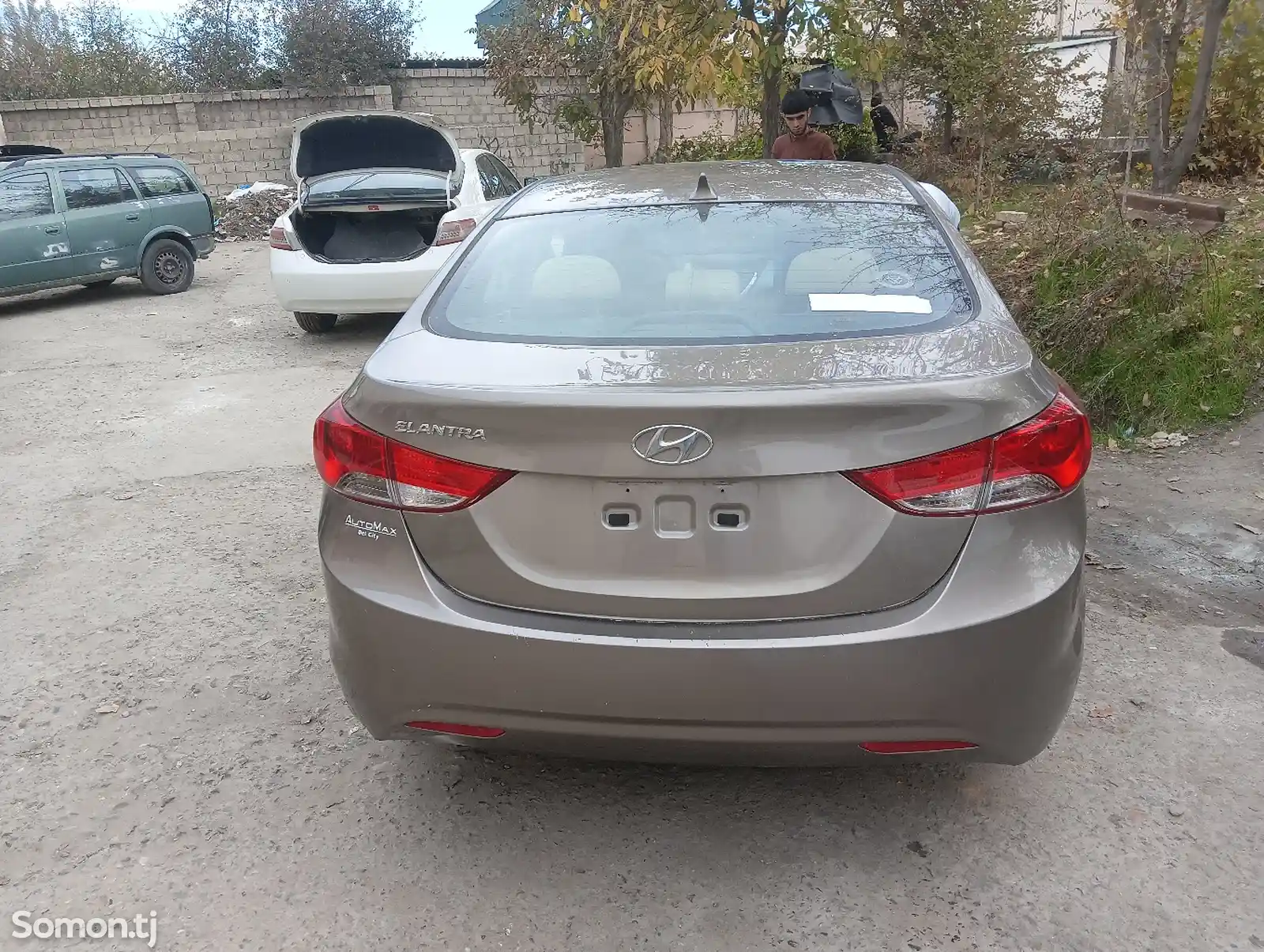 Hyundai Elantra, 2011-3