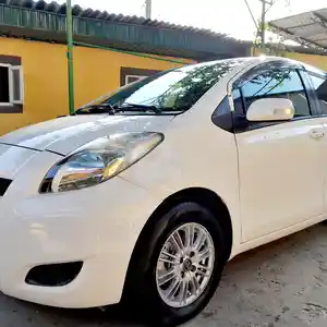 Toyota Vitz, 2007