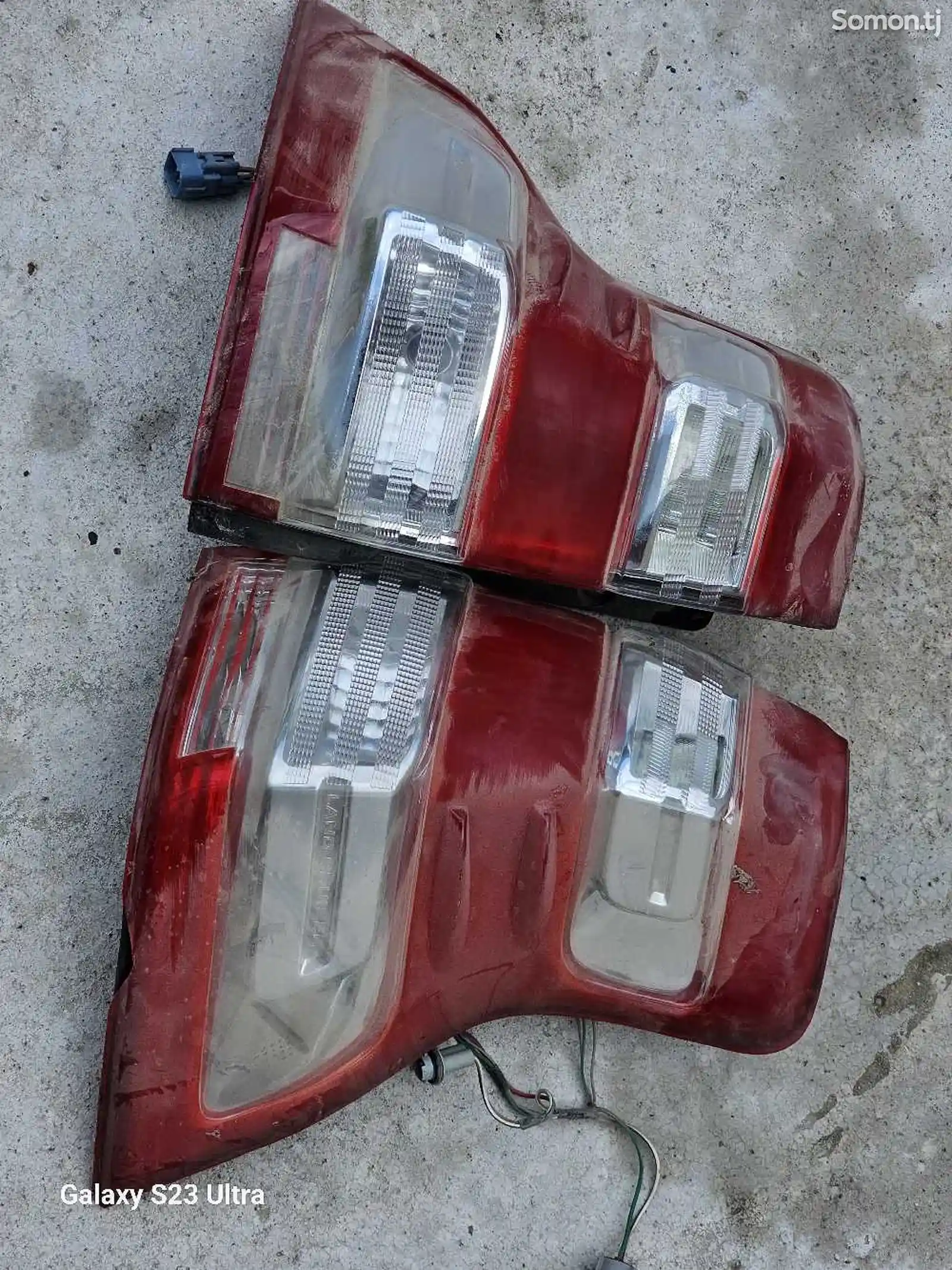 Задние стоп фонари от Toyota Prado-3