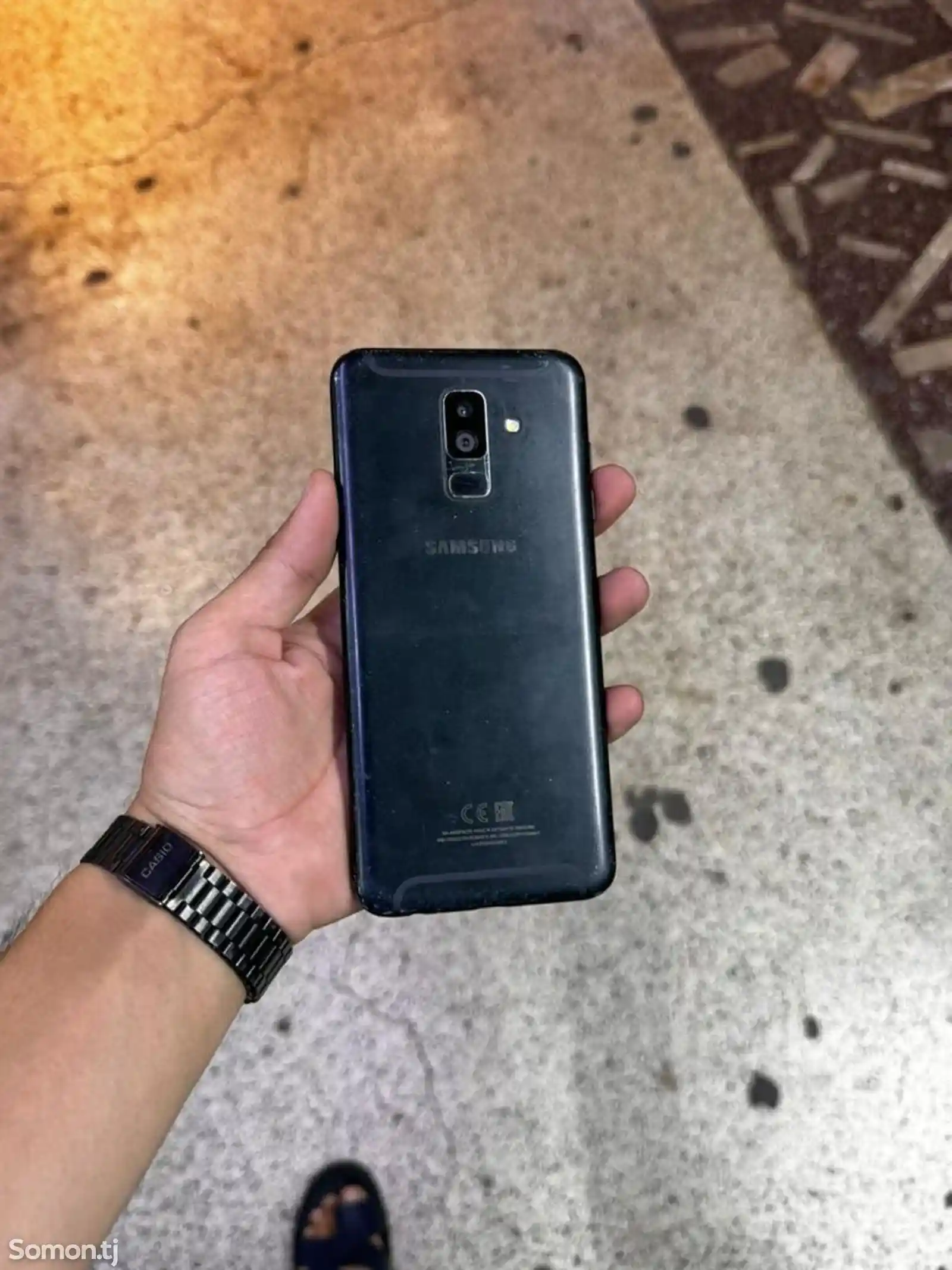 Samsung Galaxy A6+-1