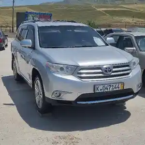 Toyota Highlander, 2013