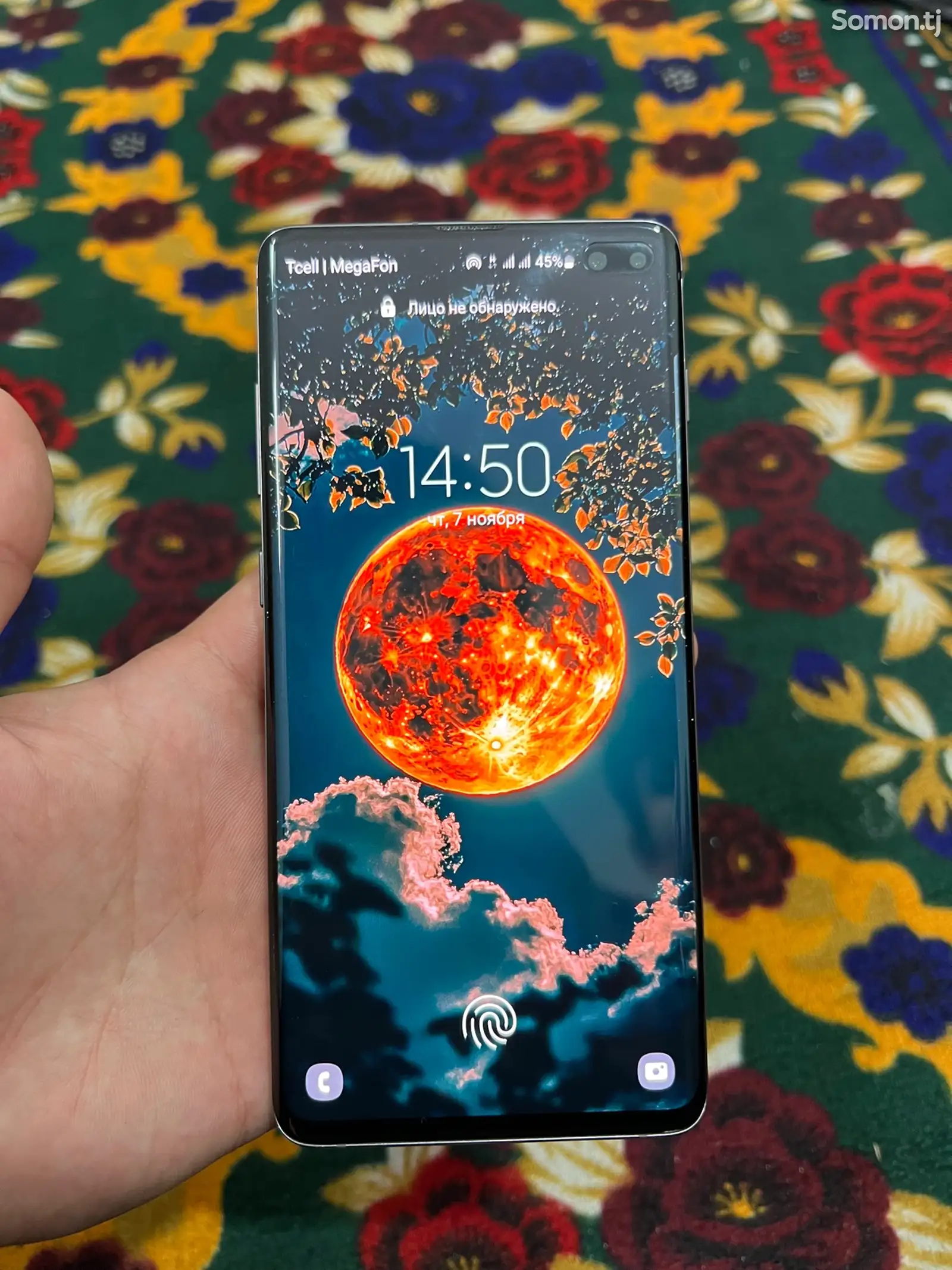 Samsung Galaxy S10+-1