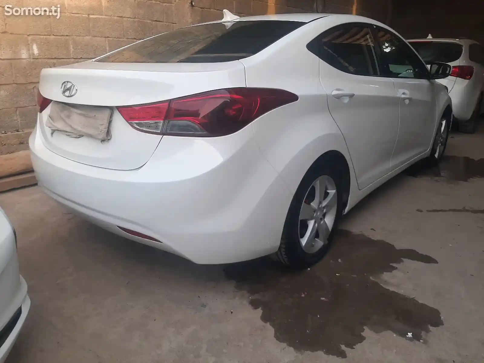 Hyundai Elantra, 2012-11