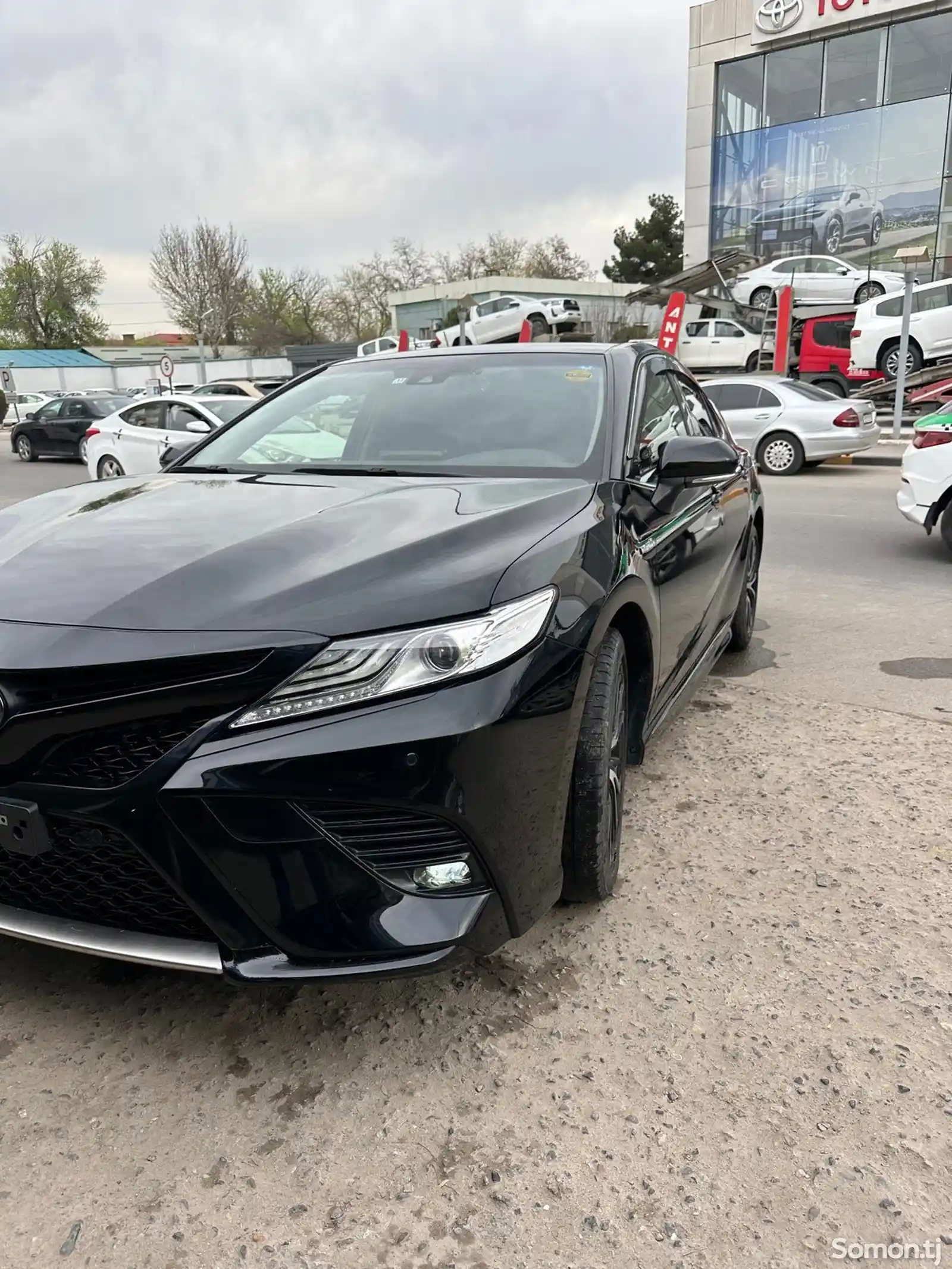 Toyota Camry, 2020-3