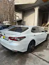 Toyota Camry, 2017-6