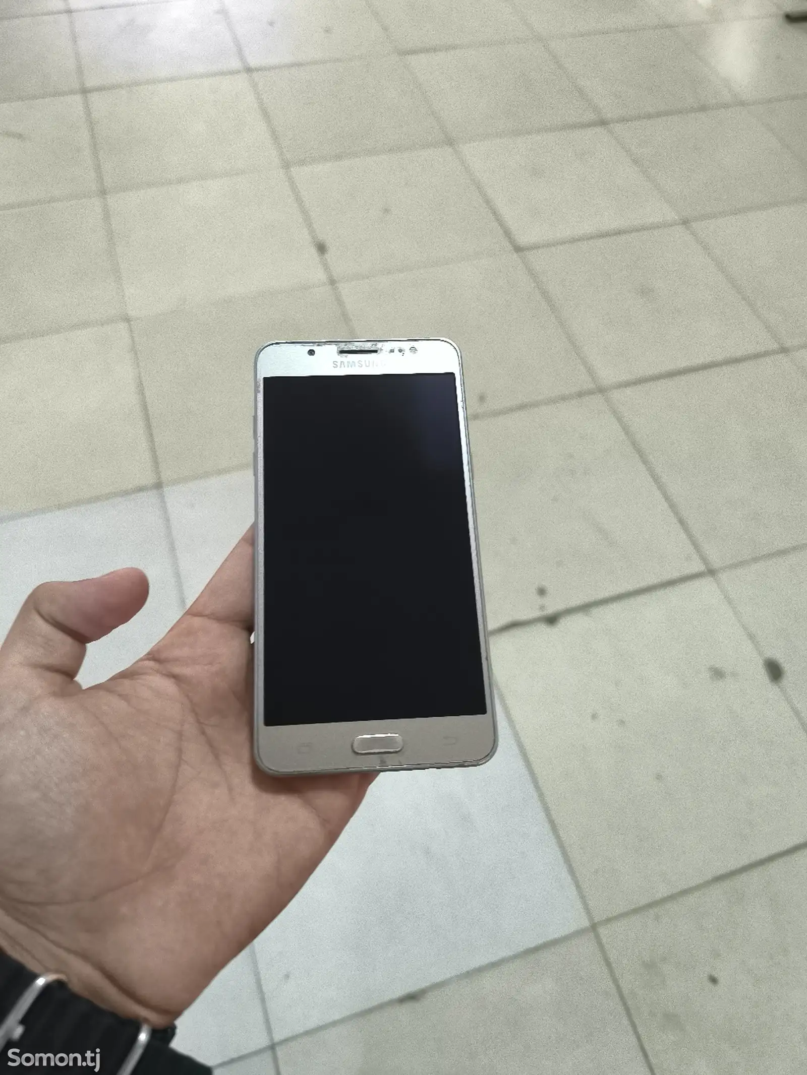 Samsung Galaxy J5-1