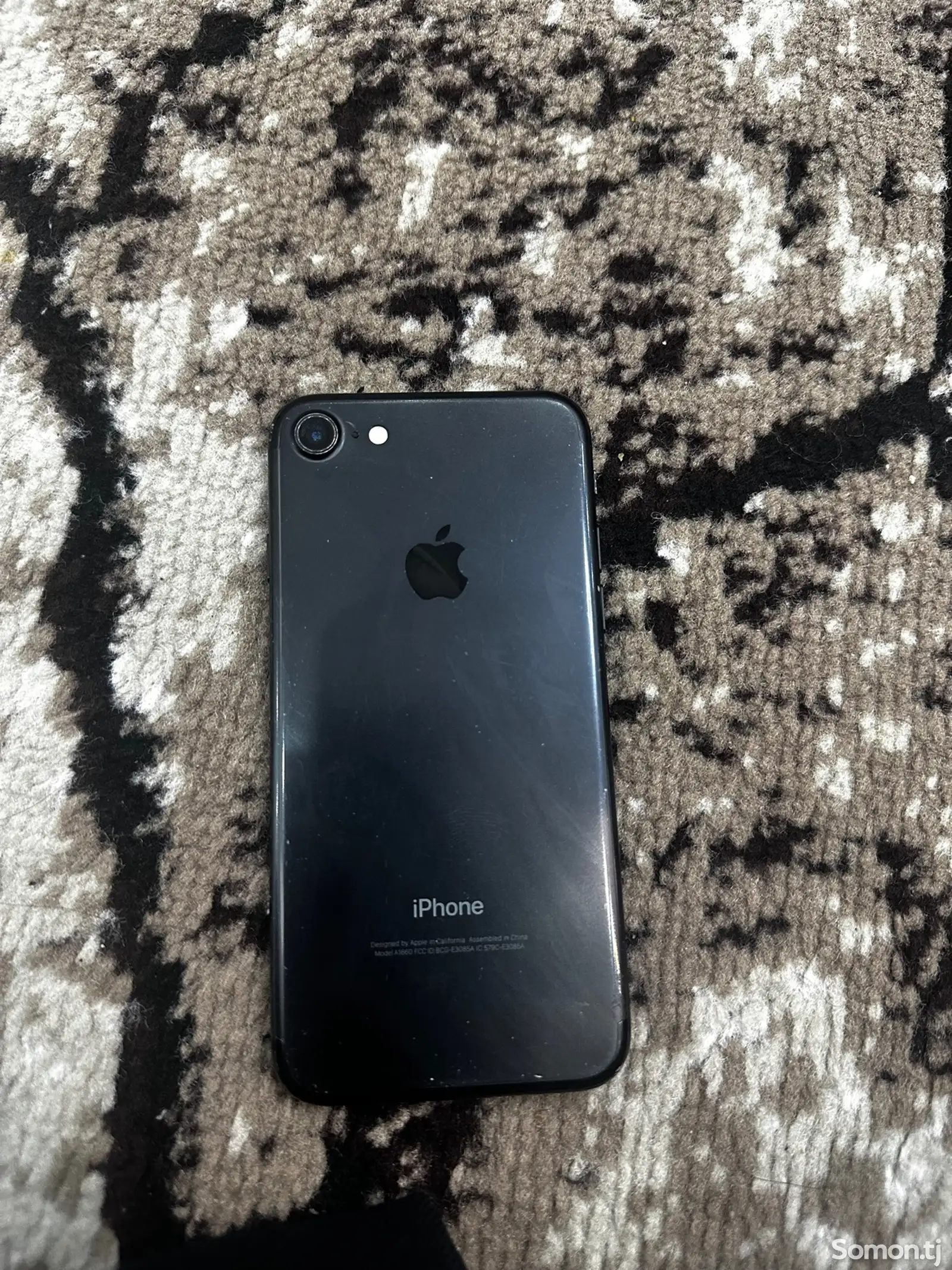 Apple iPhone 7, 32 gb-1