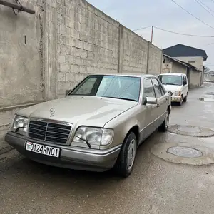 Mercedes-Benz W124, 1995