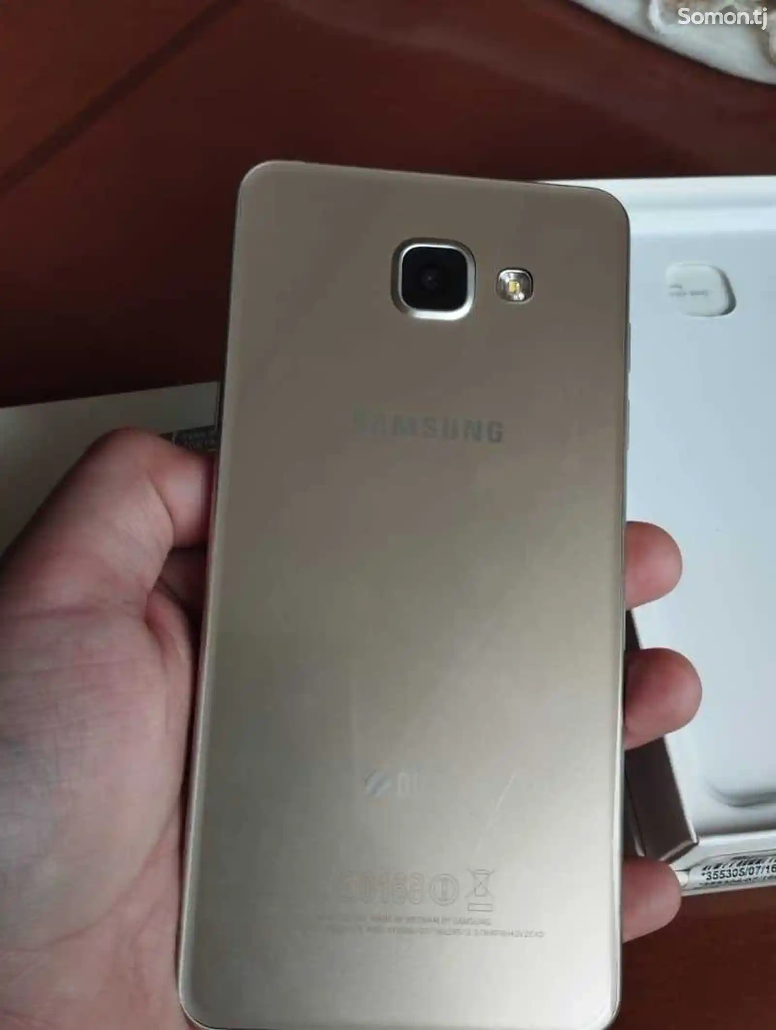 Samsung Galaxy A5, 2016-4