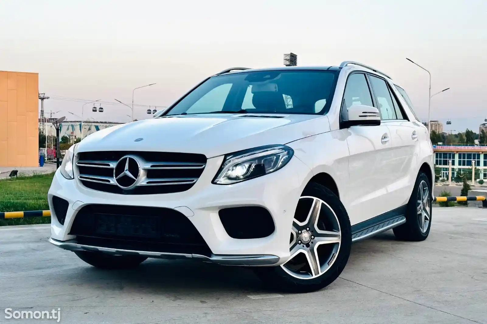 Mercedes-Benz GLE class, 2016-1