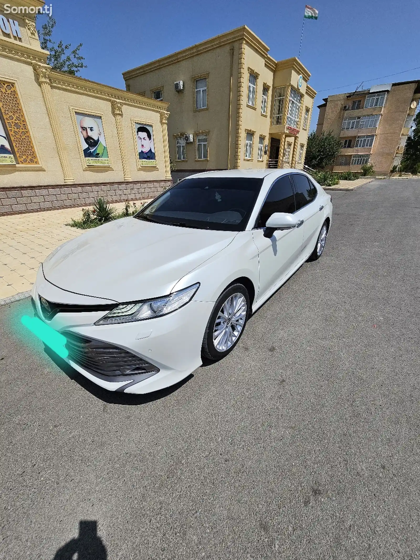 Toyota Camry, 2020-3