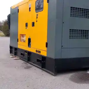 Генератор 400квт 550KvA Eastern Lion Generator