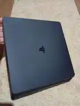 Sony playstation 4 slim-4