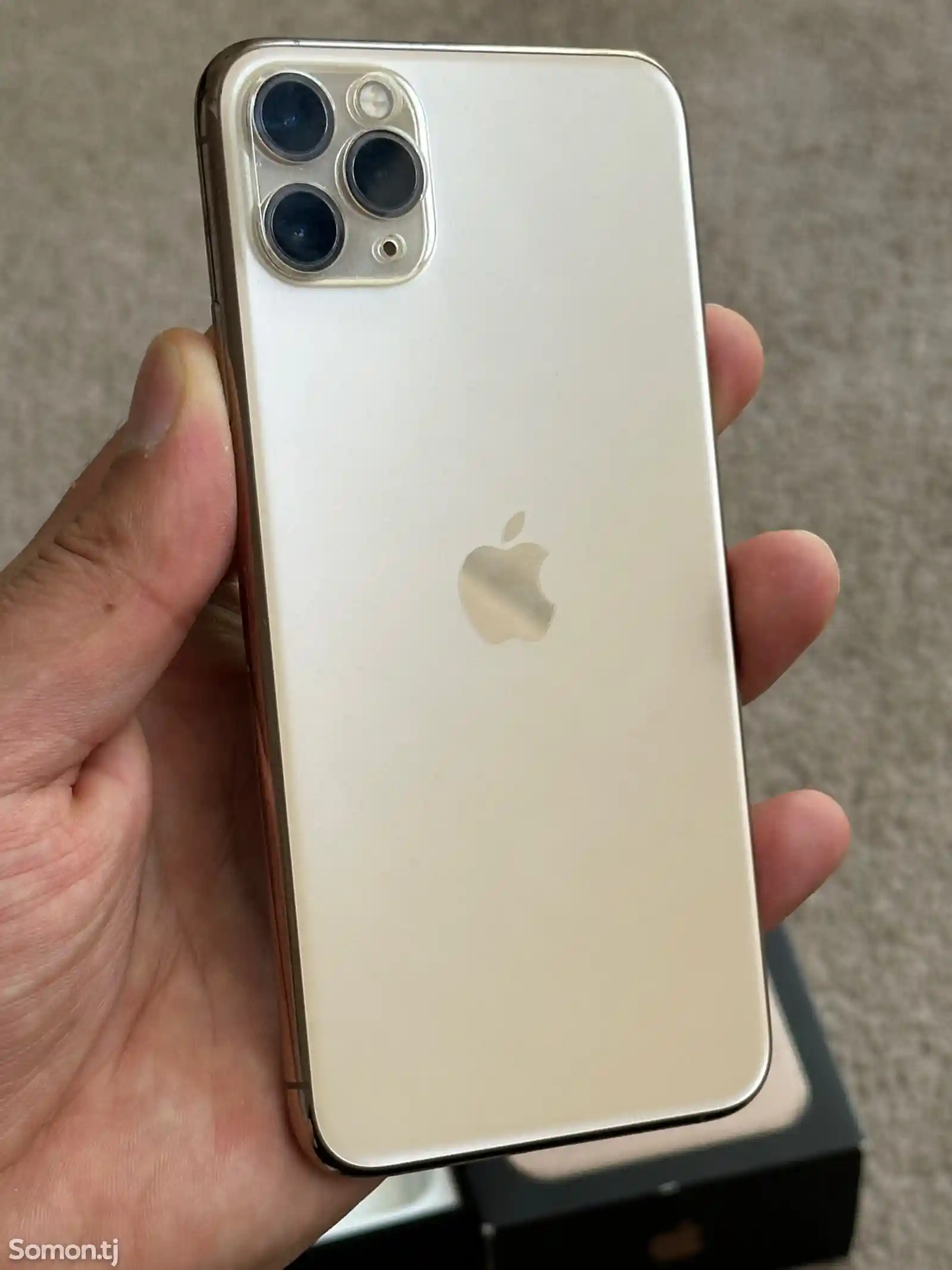 Apple iPhone 11 Pro Max, 256 gb, Gold-7