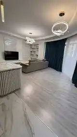 3-комн. квартира, 10 этаж, 110м², Больница Скорый-3