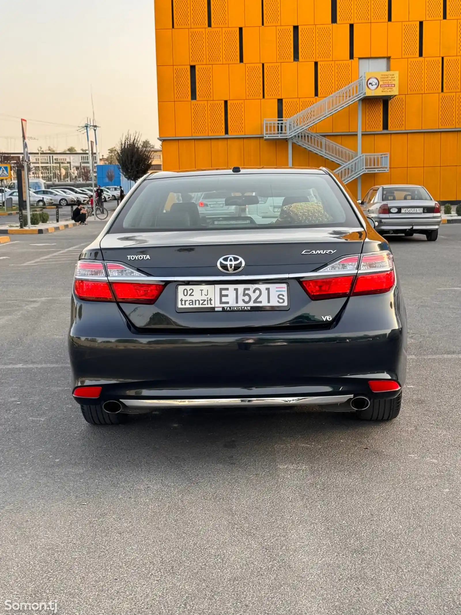 Toyota Camry, 2015-5