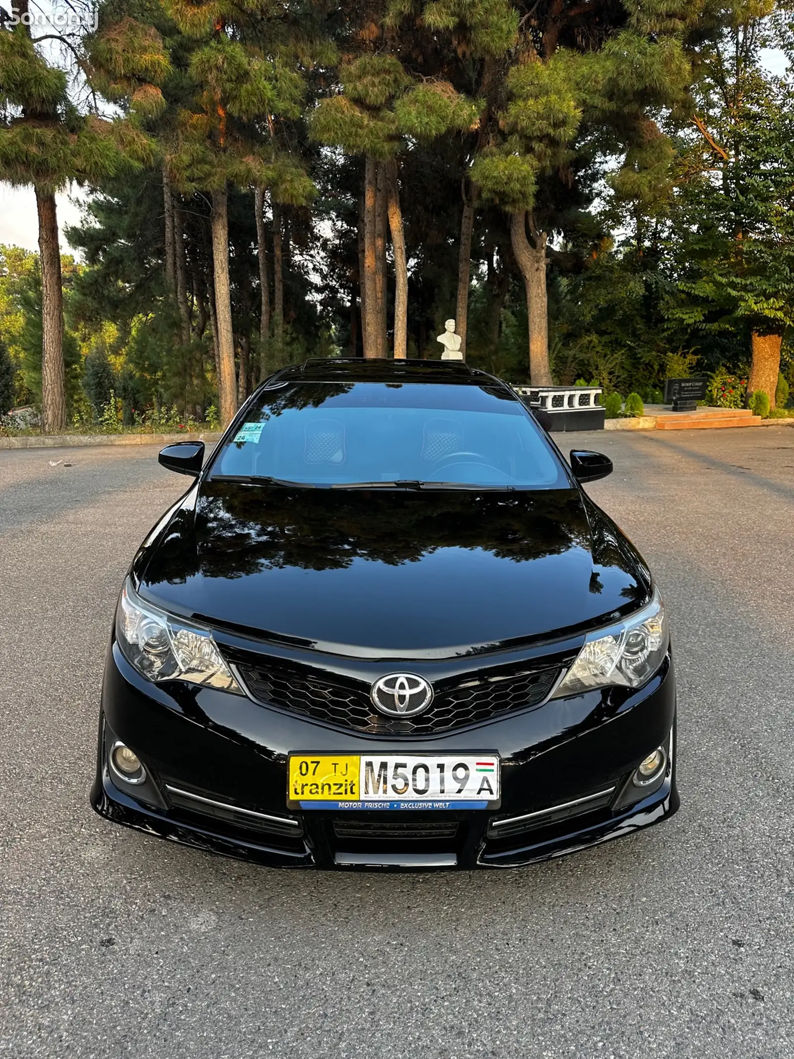 Toyota Camry, 2014-1