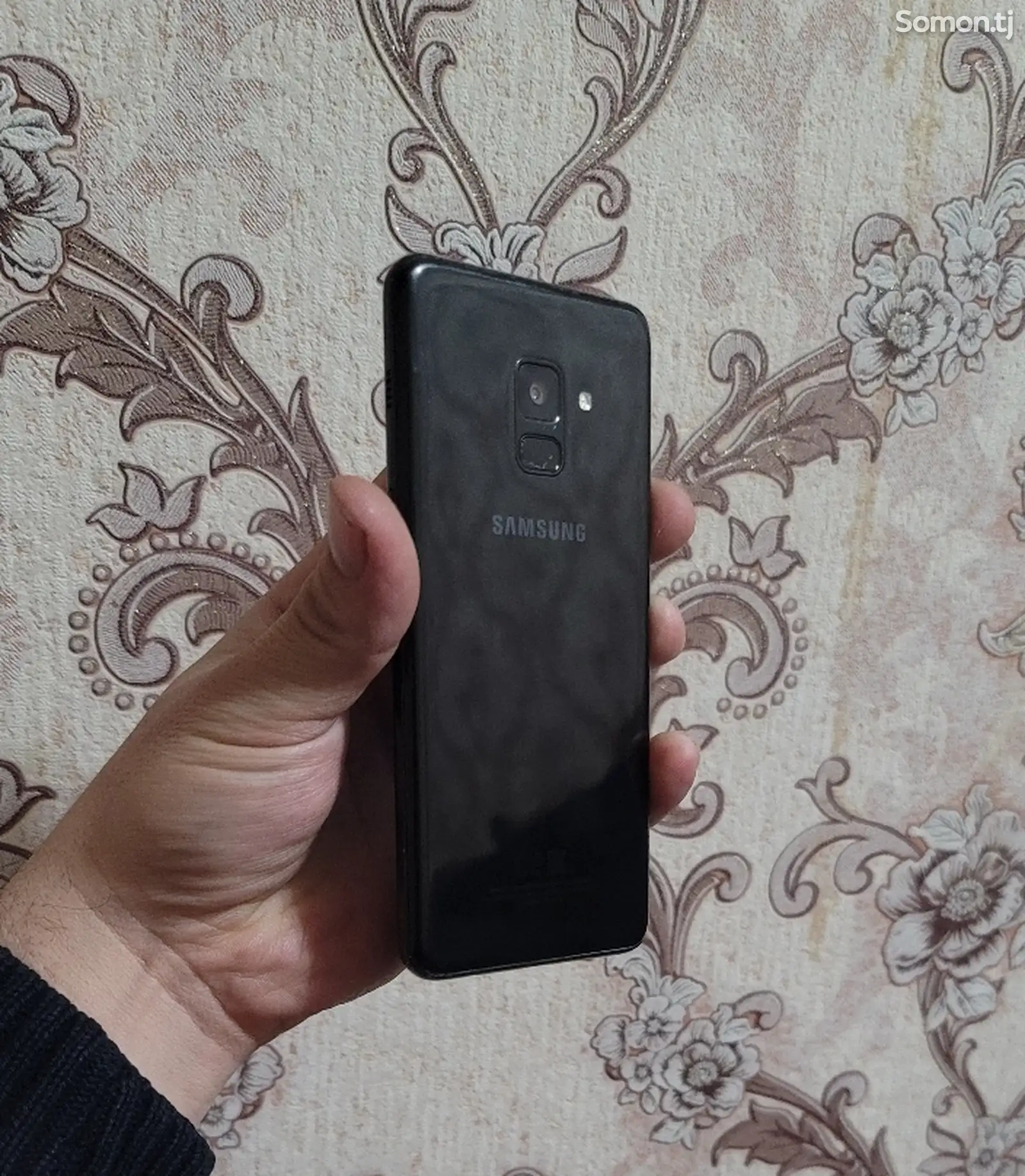 Samsung Galaxy А8