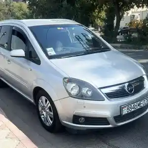 Opel Zafira, 2006