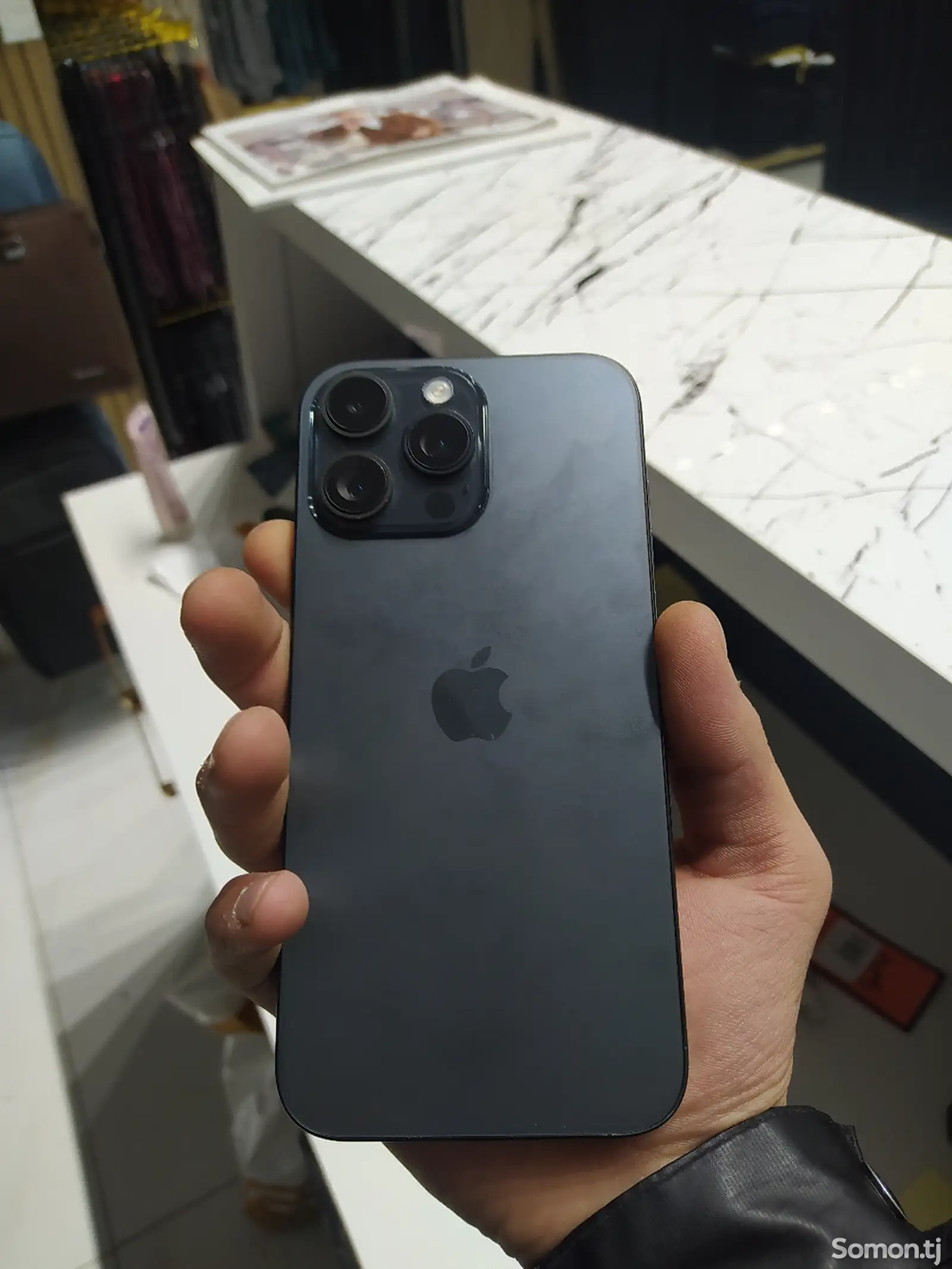 Apple iPhone 16 Pro Max, 512 gb, Black Titanium дубликат-1