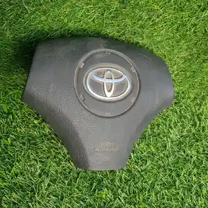 Подушка безопасности руля от Toyota Verso