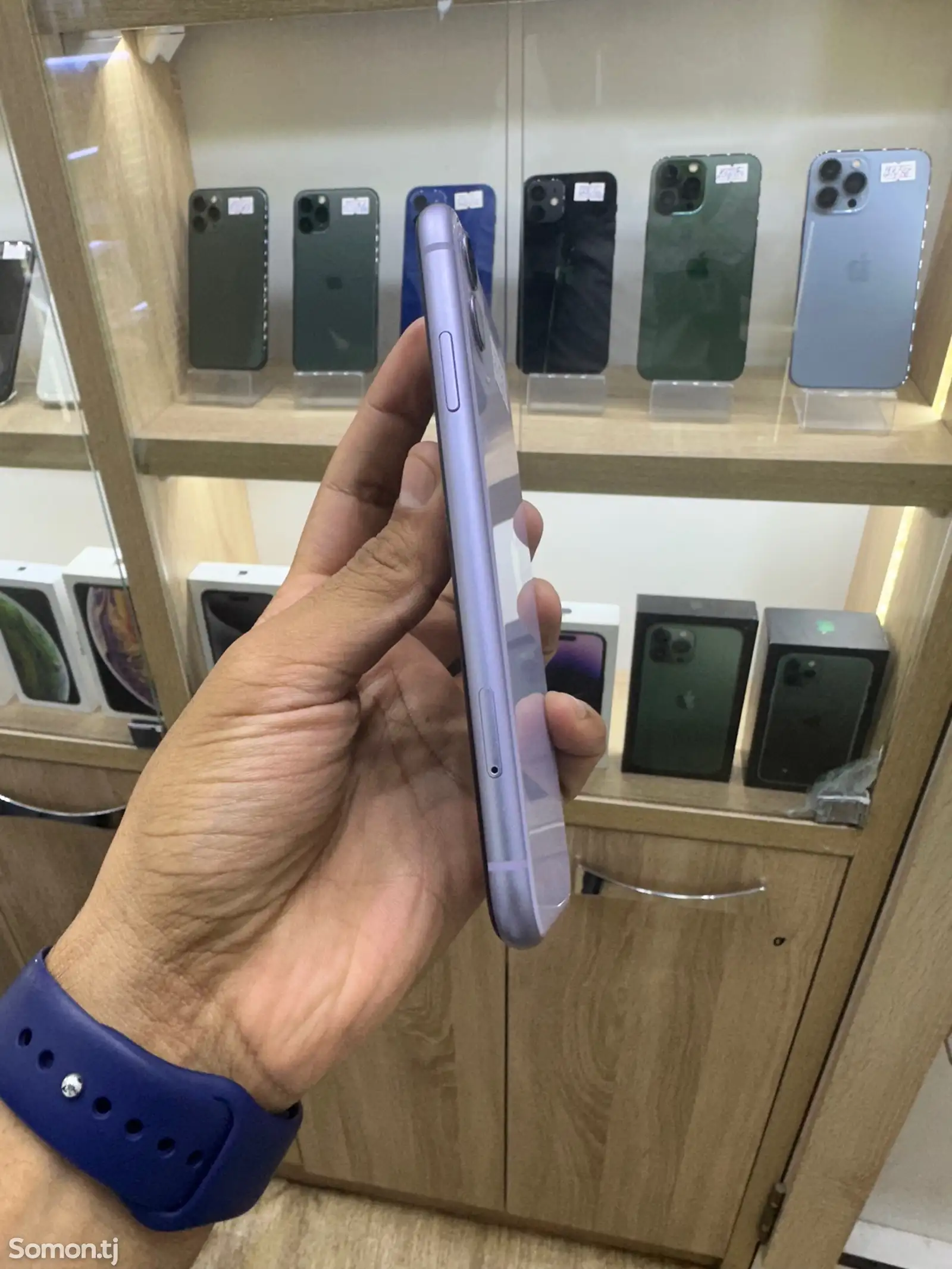 Apple iPhone 11, 64 gb, Purple-2