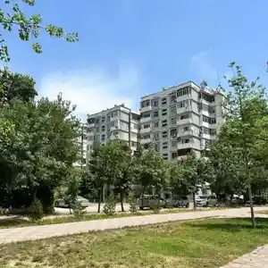 3-комн. квартира, 6 этаж, 82 м², Цирк