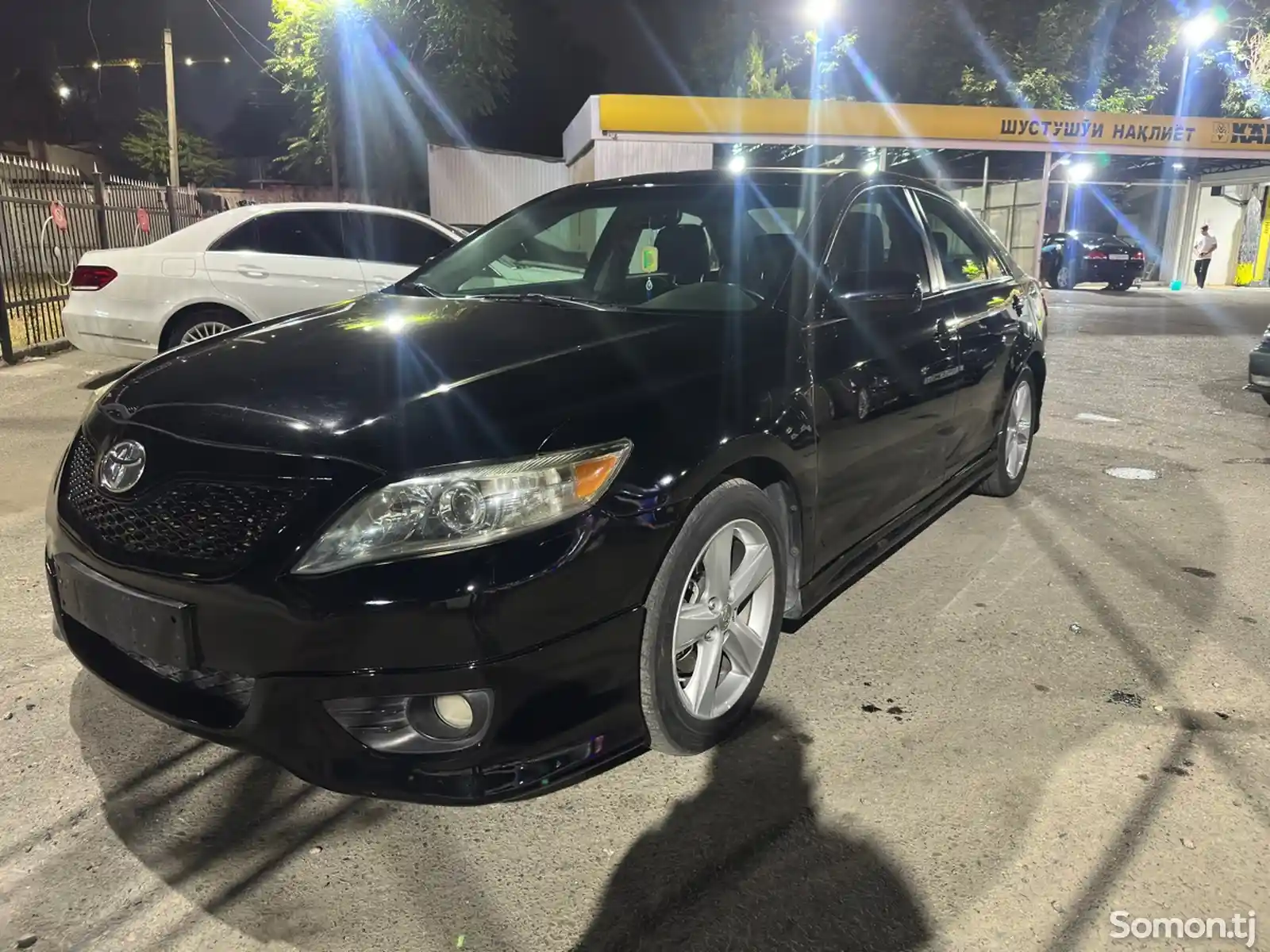 Toyota Camry, 2011-1