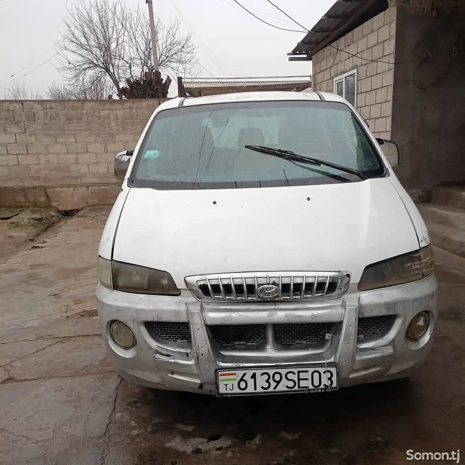 Микроавтобус Hyundai Starex, 2001-1