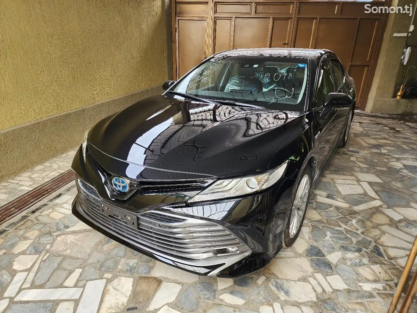 Toyota Camry, 2018-1